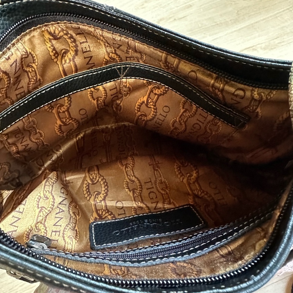 Boho Black Leather Tignanello Hobo Slouched Bag - Lots of Pockets! Fits iPad - Picture 8 of 16